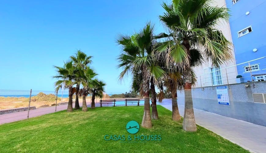 1 Zimmer Apartment zu verkaufen in La Manga del Mar Menor mit Pool Garage - 155.000 € (Ref: 9598309)