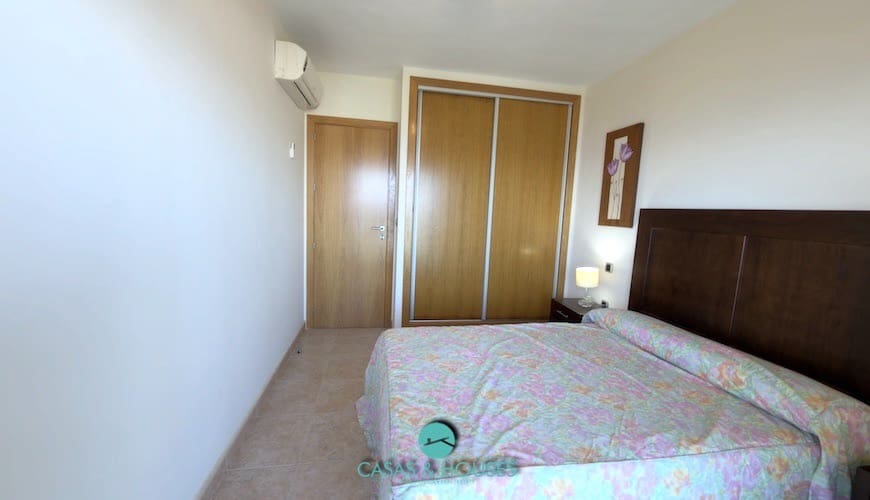 1 soveværelse Lejlighed til salg i La Manga del Mar Menor med swimmingpool garage - € 135.000 (Ref: 9623180)