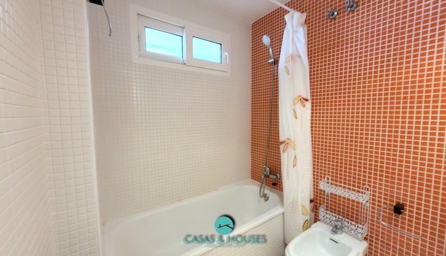 1 soveværelse Lejlighed til salg i La Manga del Mar Menor med swimmingpool garage - € 135.000 (Ref: 9623180)