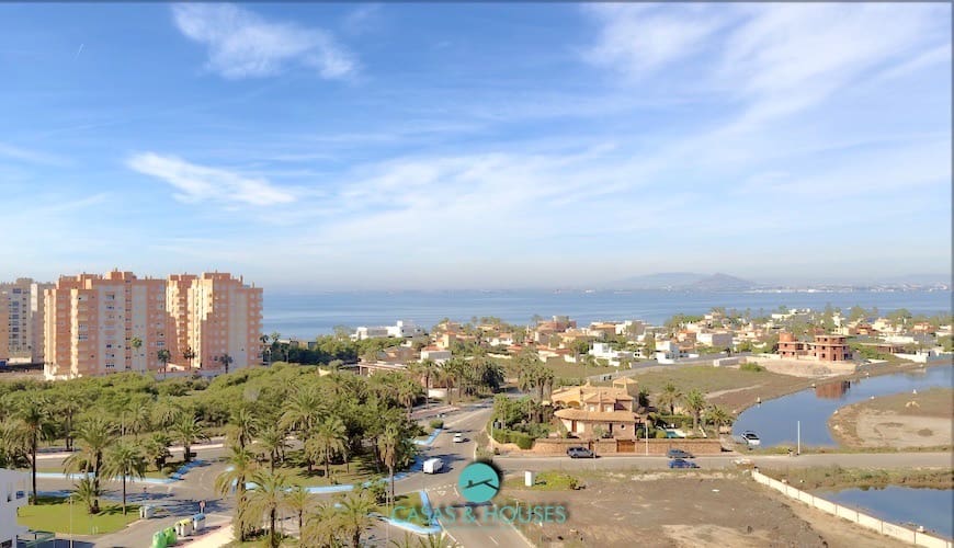 1 soveværelse Lejlighed til salg i La Manga del Mar Menor med swimmingpool garage - € 135.000 (Ref: 9623180)
