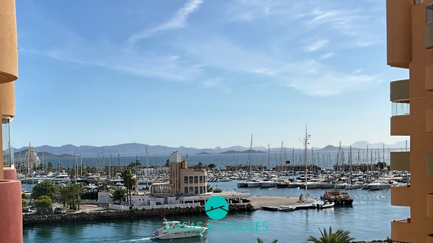 2 quarto Apartamento para venda em La Manga del Mar Menor com piscina - 160 000 € (Ref: 9626248)