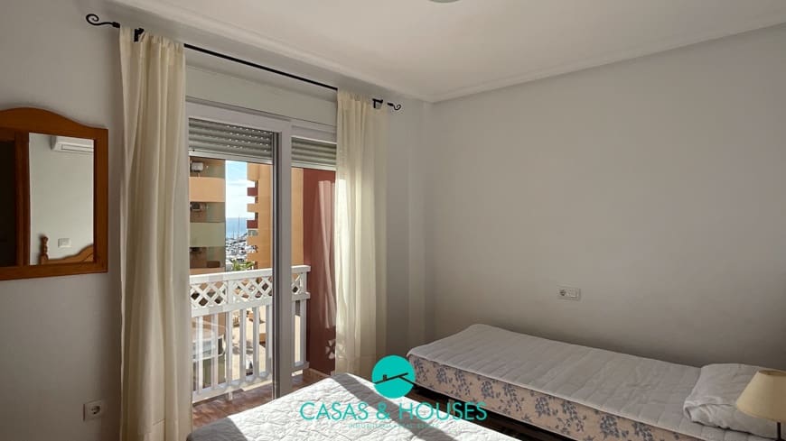 2 quarto Apartamento para venda em La Manga del Mar Menor com piscina - 160 000 € (Ref: 9626248)