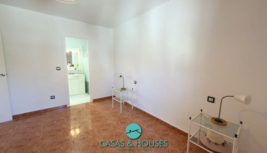 3 soveværelse Villa til salg i La Manga del Mar Menor med garage - € 365.000 (Ref: 9640676)