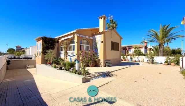 3 soveværelse Villa til salg i La Manga del Mar Menor med garage - € 365.000 (Ref: 9640676)