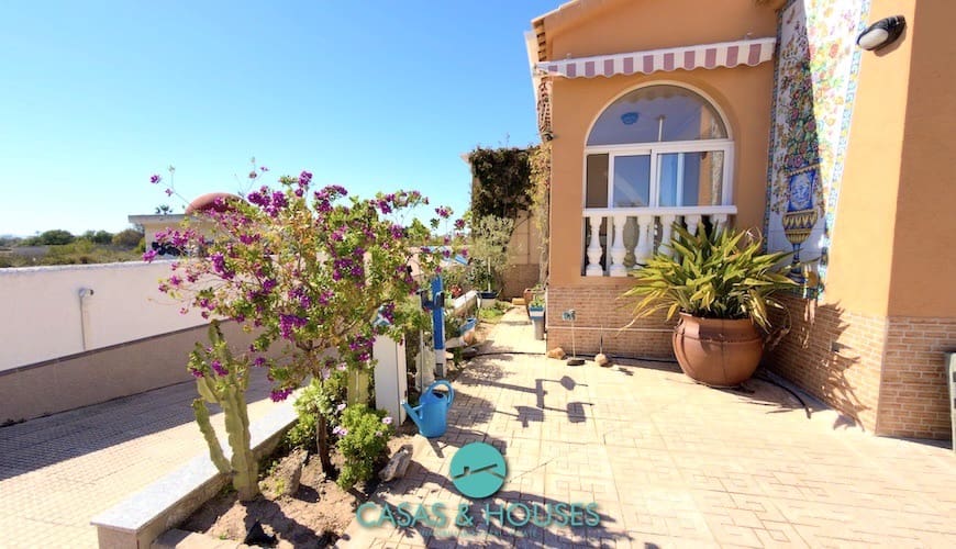 3 soveværelse Villa til salg i La Manga del Mar Menor med garage - € 365.000 (Ref: 9640676)