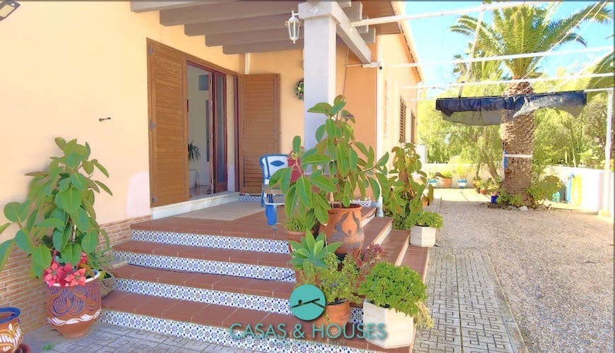 3 soveværelse Villa til salg i La Manga del Mar Menor med garage - € 365.000 (Ref: 9640676)