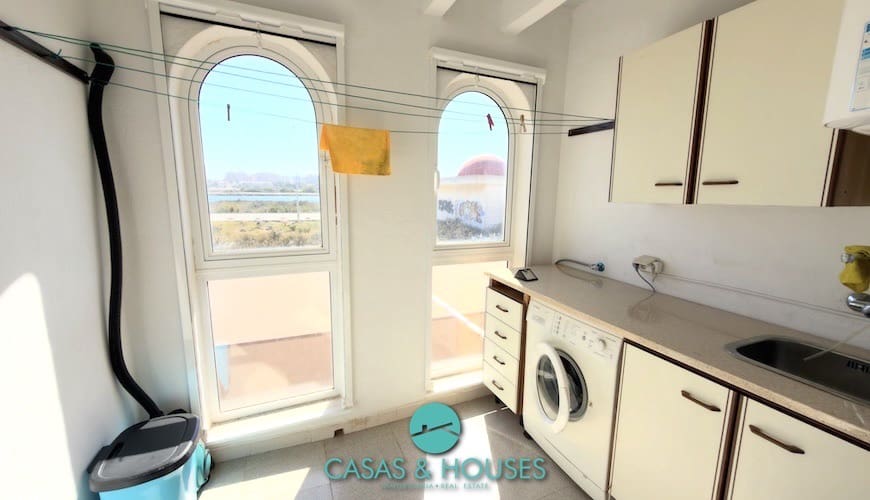 3 soveværelse Villa til salg i La Manga del Mar Menor med garage - € 365.000 (Ref: 9640676)