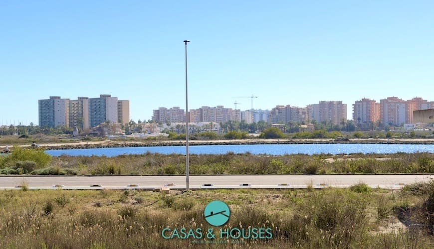 3 soveværelse Villa til salg i La Manga del Mar Menor med garage - € 365.000 (Ref: 9640676)