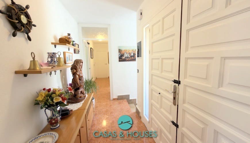 3 soveværelse Villa til salg i La Manga del Mar Menor med garage - € 365.000 (Ref: 9640676)