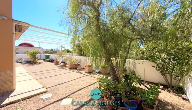 3 soveværelse Villa til salg i La Manga del Mar Menor med garage - € 365.000 (Ref: 9640676)