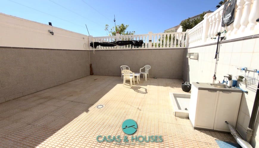 3 soveværelse Villa til salg i La Manga del Mar Menor med garage - € 365.000 (Ref: 9640676)
