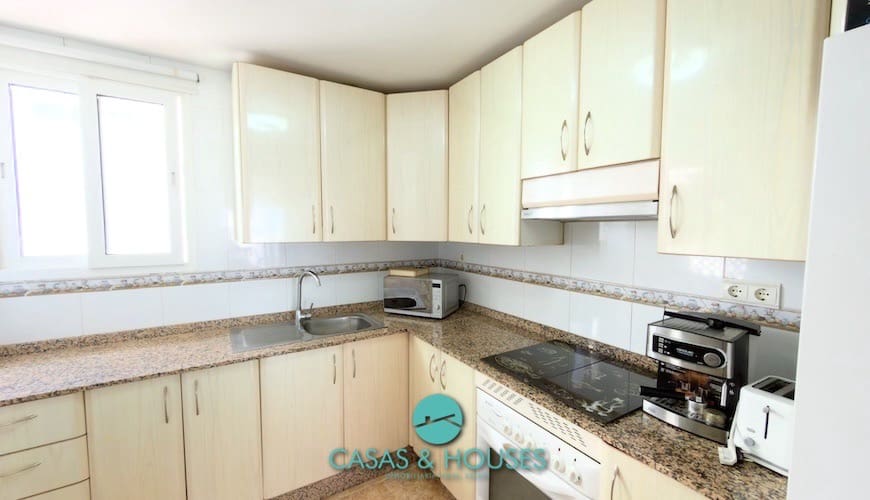 2 Zimmer Apartment zu verkaufen in La Manga del Mar Menor mit Pool Garage - 180.000 € (Ref: 9680565)