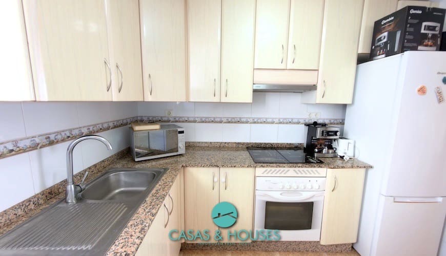 2 Zimmer Apartment zu verkaufen in La Manga del Mar Menor mit Pool Garage - 180.000 € (Ref: 9680565)