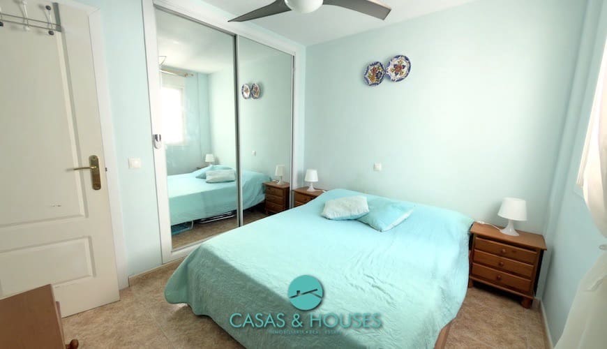 2 Zimmer Apartment zu verkaufen in La Manga del Mar Menor mit Pool Garage - 180.000 € (Ref: 9680565)