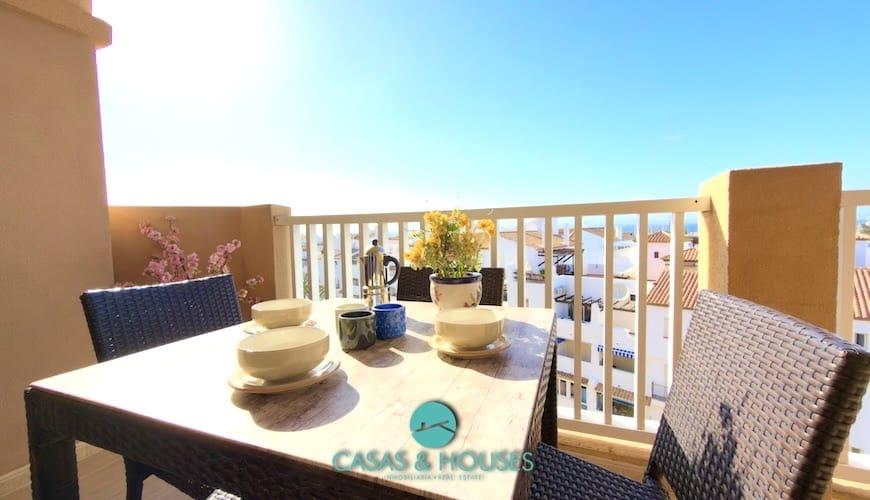 3 sypialnia Apartament na sprzedaż w La Manga del Mar Menor z basenem garażem - 275 000 € (Ref: 9735929)