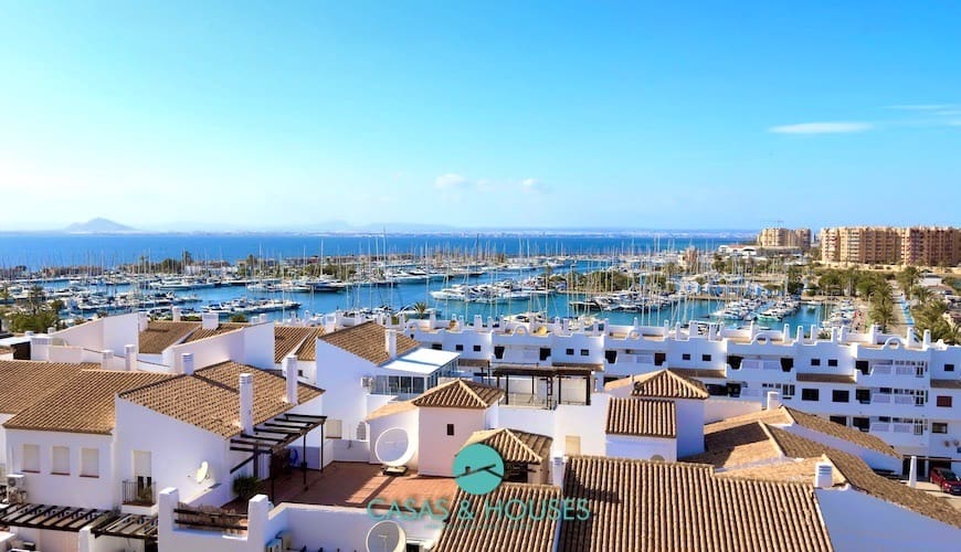 3 sypialnia Apartament na sprzedaż w La Manga del Mar Menor z basenem garażem - 275 000 € (Ref: 9735929)