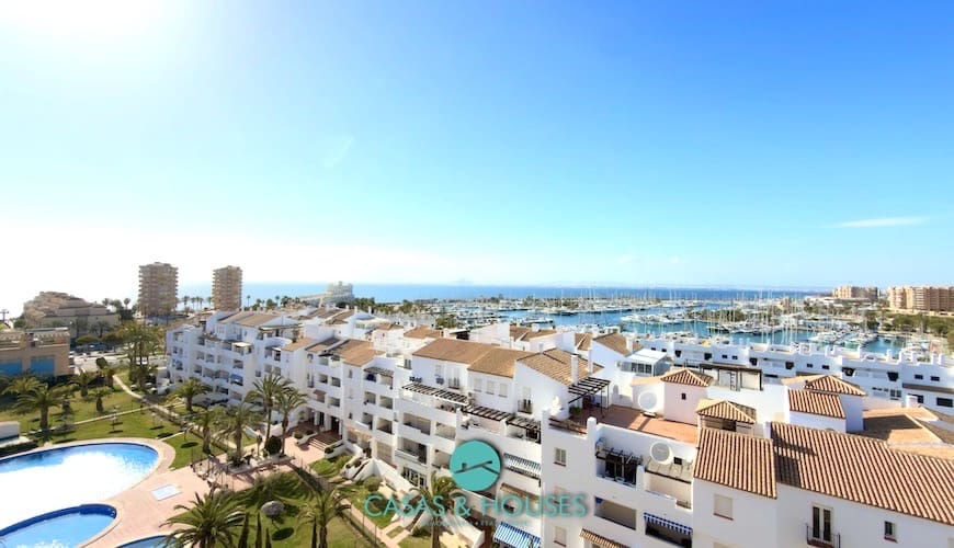 3 sypialnia Apartament na sprzedaż w La Manga del Mar Menor z basenem garażem - 275 000 € (Ref: 9735929)