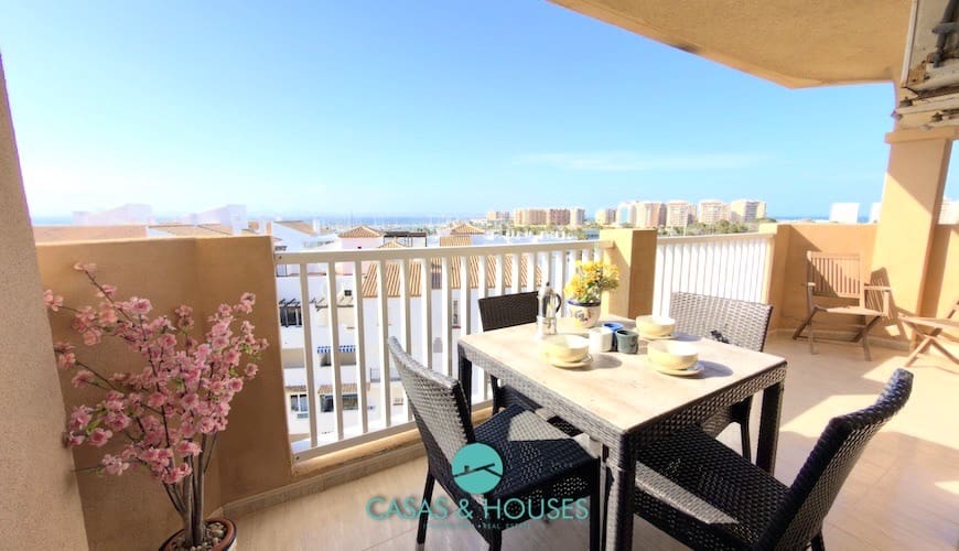 3 sypialnia Apartament na sprzedaż w La Manga del Mar Menor z basenem garażem - 275 000 € (Ref: 9735929)