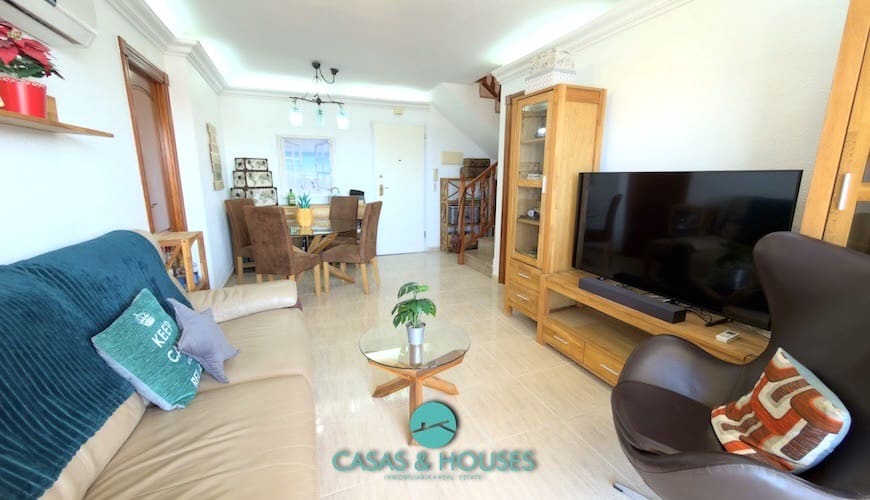 3 sypialnia Apartament na sprzedaż w La Manga del Mar Menor z basenem garażem - 275 000 € (Ref: 9735929)