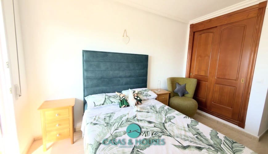 3 sypialnia Apartament na sprzedaż w La Manga del Mar Menor z basenem garażem - 275 000 € (Ref: 9735929)