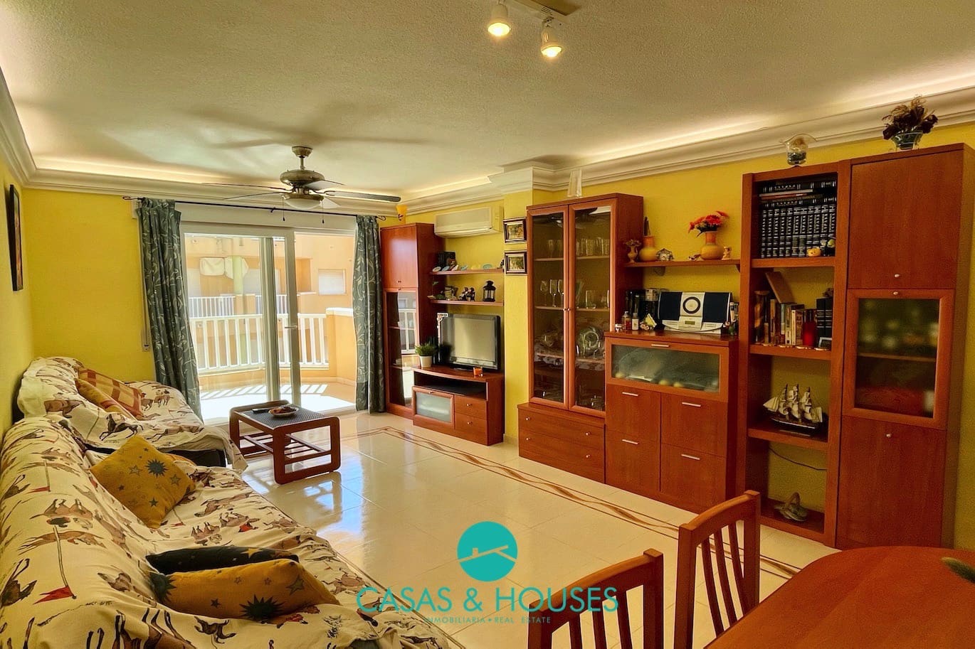 2 bedroom Apartment for sale in La Manga del Mar Menor with pool - € 189,000 (Ref: 9747265)