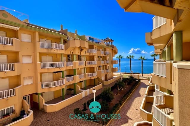 2 sovrum Lägenhet till salu i La Manga del Mar Menor med pool - 189 000 € (Ref: 9747265)