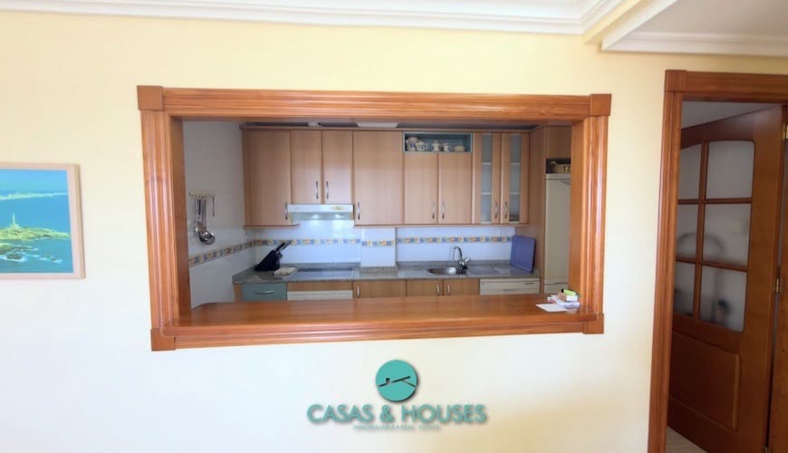 2 bedroom Apartment for sale in La Manga del Mar Menor with pool garage - € 180,000 (Ref: 9756401)