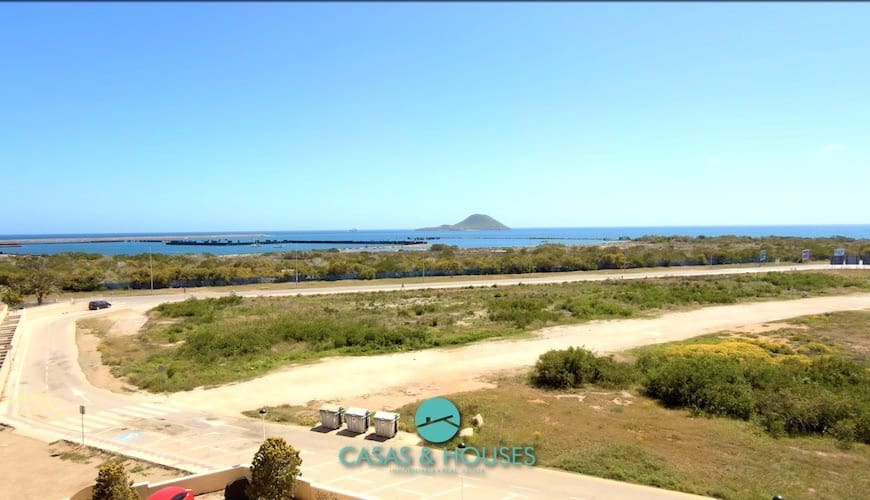 2 bedroom Apartment for sale in La Manga del Mar Menor with pool garage - € 180,000 (Ref: 9756401)