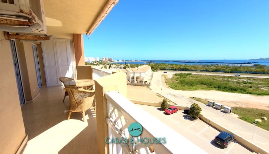 2 bedroom Apartment for sale in La Manga del Mar Menor with pool garage - € 180,000 (Ref: 9756401)