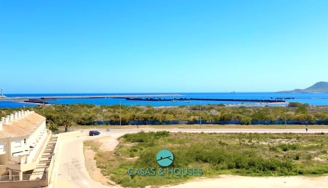 2 slaapkamer Appartement te koop in La Manga del Mar Menor met zwembad garage - € 180.000 (Ref: 9756401)