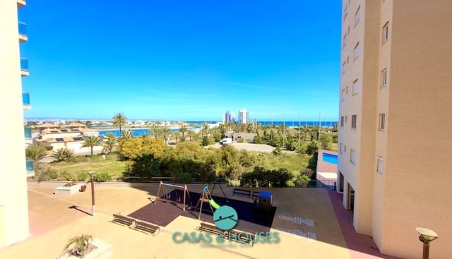 2 slaapkamer Appartement te koop in La Manga del Mar Menor met zwembad garage - € 182.000 (Ref: 9756405)