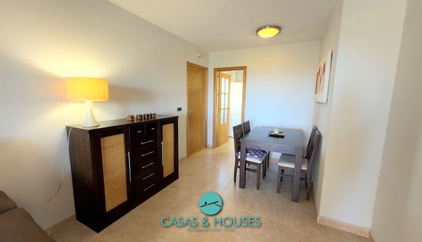 2 soverom Leilighet til salgs i La Manga del Mar Menor med svømmebasseng garasje - € 182 000 (Ref: 9756405)