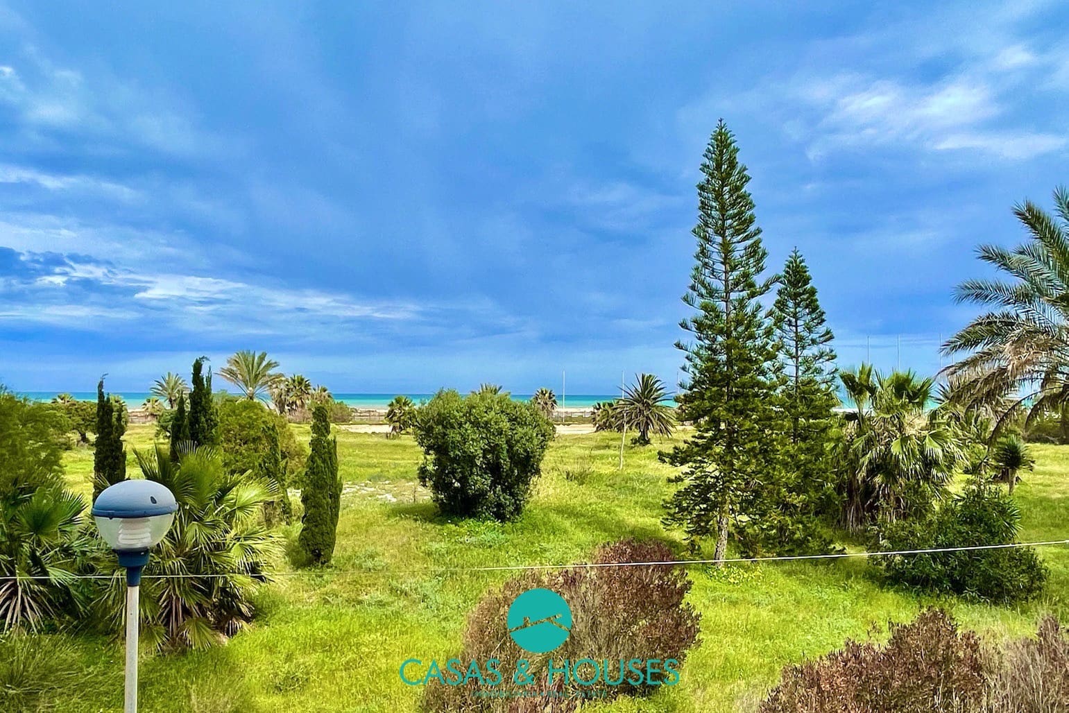 2 soverom Leilighet til salgs i La Manga del Mar Menor med svømmebasseng garasje - € 182 000 (Ref: 9756405)