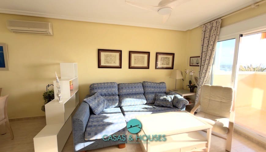 2 sovrum Lägenhet till salu i La Manga del Mar Menor med pool - 195 000 € (Ref: 9759501)