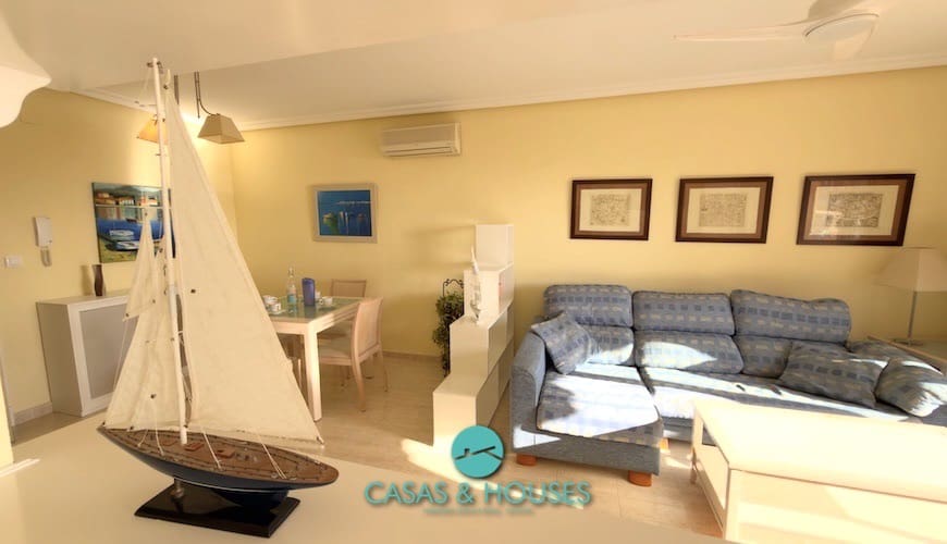 2 sovrum Lägenhet till salu i La Manga del Mar Menor med pool - 195 000 € (Ref: 9759501)