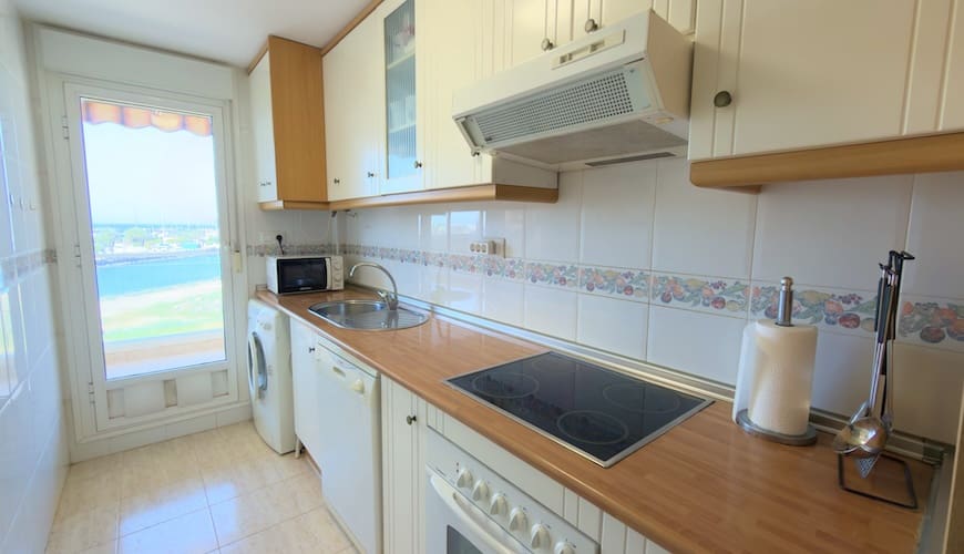 2 sovrum Lägenhet till salu i La Manga del Mar Menor med pool - 195 000 € (Ref: 9759501)