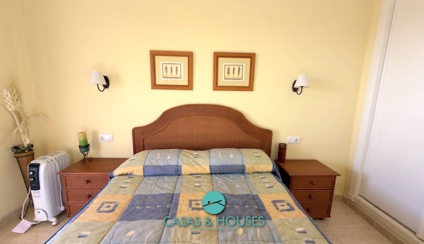 2 sovrum Lägenhet till salu i La Manga del Mar Menor med pool - 195 000 € (Ref: 9759501)