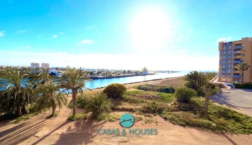 2 sovrum Lägenhet till salu i La Manga del Mar Menor med pool - 195 000 € (Ref: 9759501)