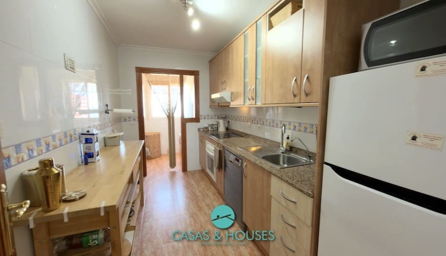 2 chambre Appartement à vendre à La Manga del Mar Menor avec piscine - 179 000 € (Ref: 9819283)