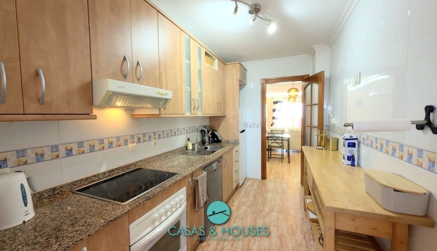 2 chambre Appartement à vendre à La Manga del Mar Menor avec piscine - 179 000 € (Ref: 9819283)