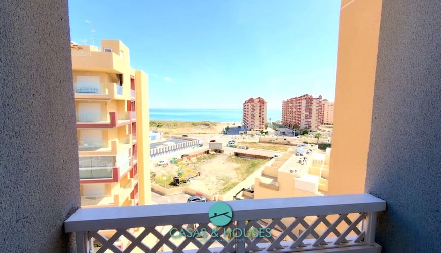 2 chambre Appartement à vendre à La Manga del Mar Menor avec piscine - 179 000 € (Ref: 9819283)