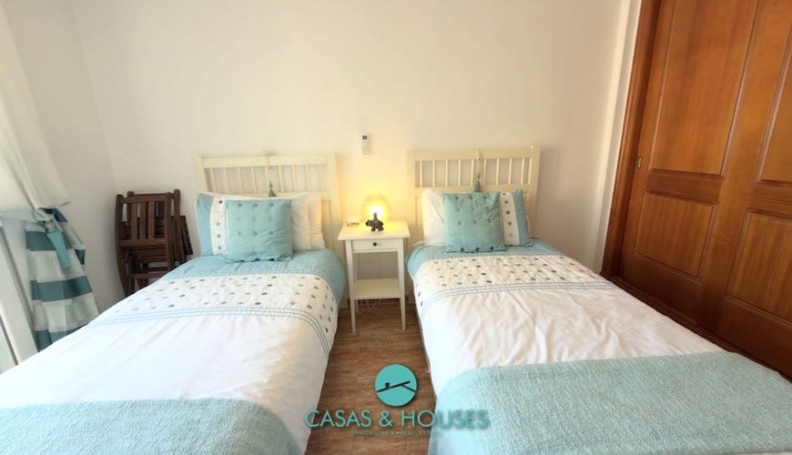 2 chambre Appartement à vendre à La Manga del Mar Menor avec piscine - 179 000 € (Ref: 9819283)