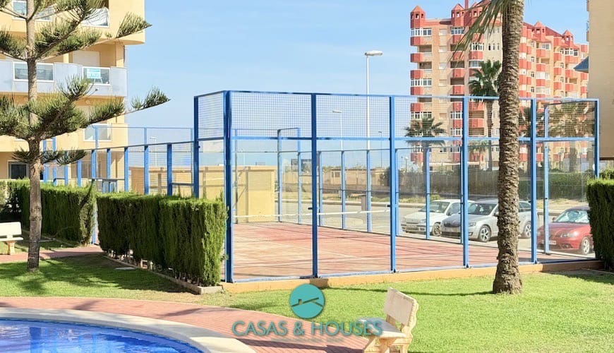 2 chambre Appartement à vendre à La Manga del Mar Menor avec piscine - 179 000 € (Ref: 9819283)