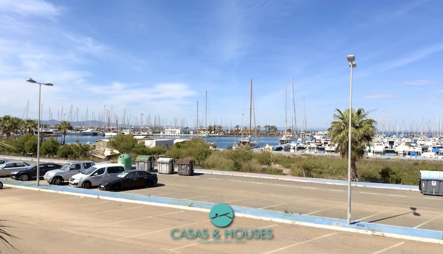 2 chambre Appartement à vendre à La Manga del Mar Menor avec piscine - 179 000 € (Ref: 9819283)