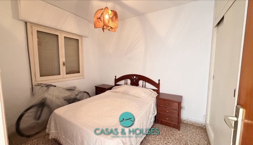 2 Zimmer Apartment zu verkaufen in La Manga del Mar Menor mit Pool - 135.000 € (Ref: 9819651)