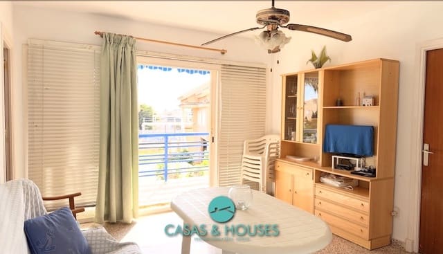 2 Zimmer Apartment zu verkaufen in La Manga del Mar Menor mit Pool - 135.000 € (Ref: 9819651)