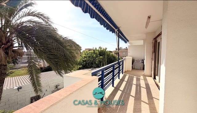 2 Zimmer Apartment zu verkaufen in La Manga del Mar Menor mit Pool - 135.000 € (Ref: 9819651)