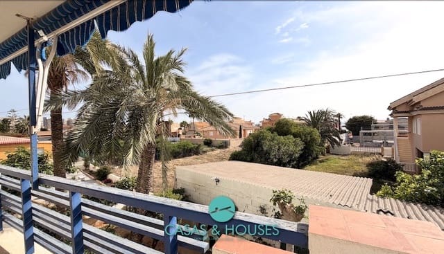 2 Zimmer Apartment zu verkaufen in La Manga del Mar Menor mit Pool - 135.000 € (Ref: 9819651)