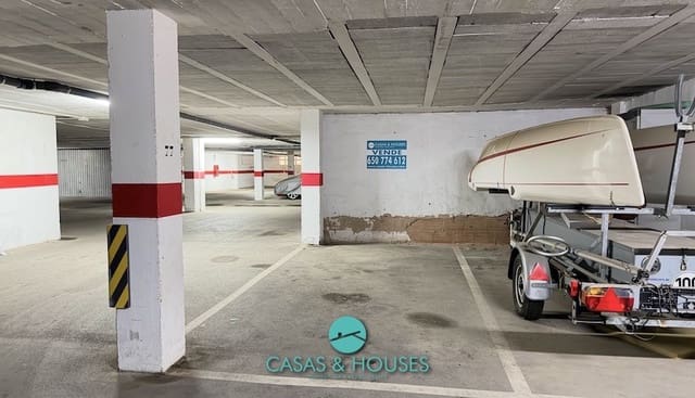 Garaje en La Manga del Mar Menor en venta - 15.000 € (Ref: 9827511)