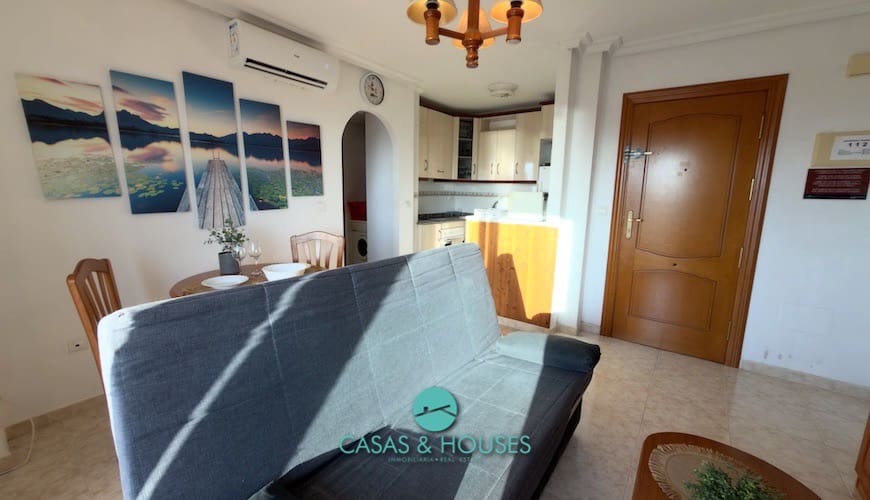 Apartamento de 1 habitación en La Manga del Mar Menor en venta con piscina - 147.000 € (Ref: 9941592)